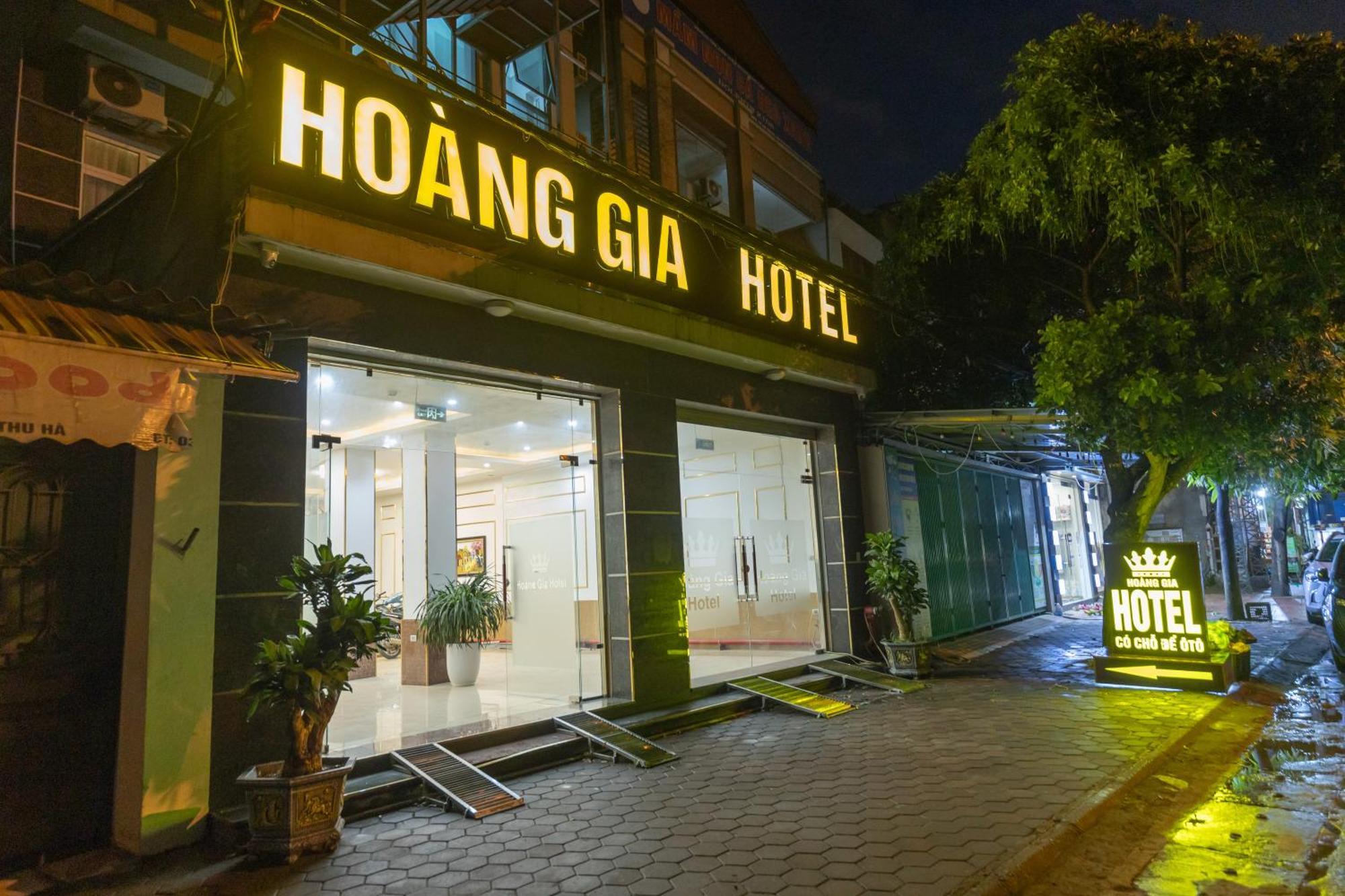 Hoang Gia Hotel Dong Anh Bagian luar foto