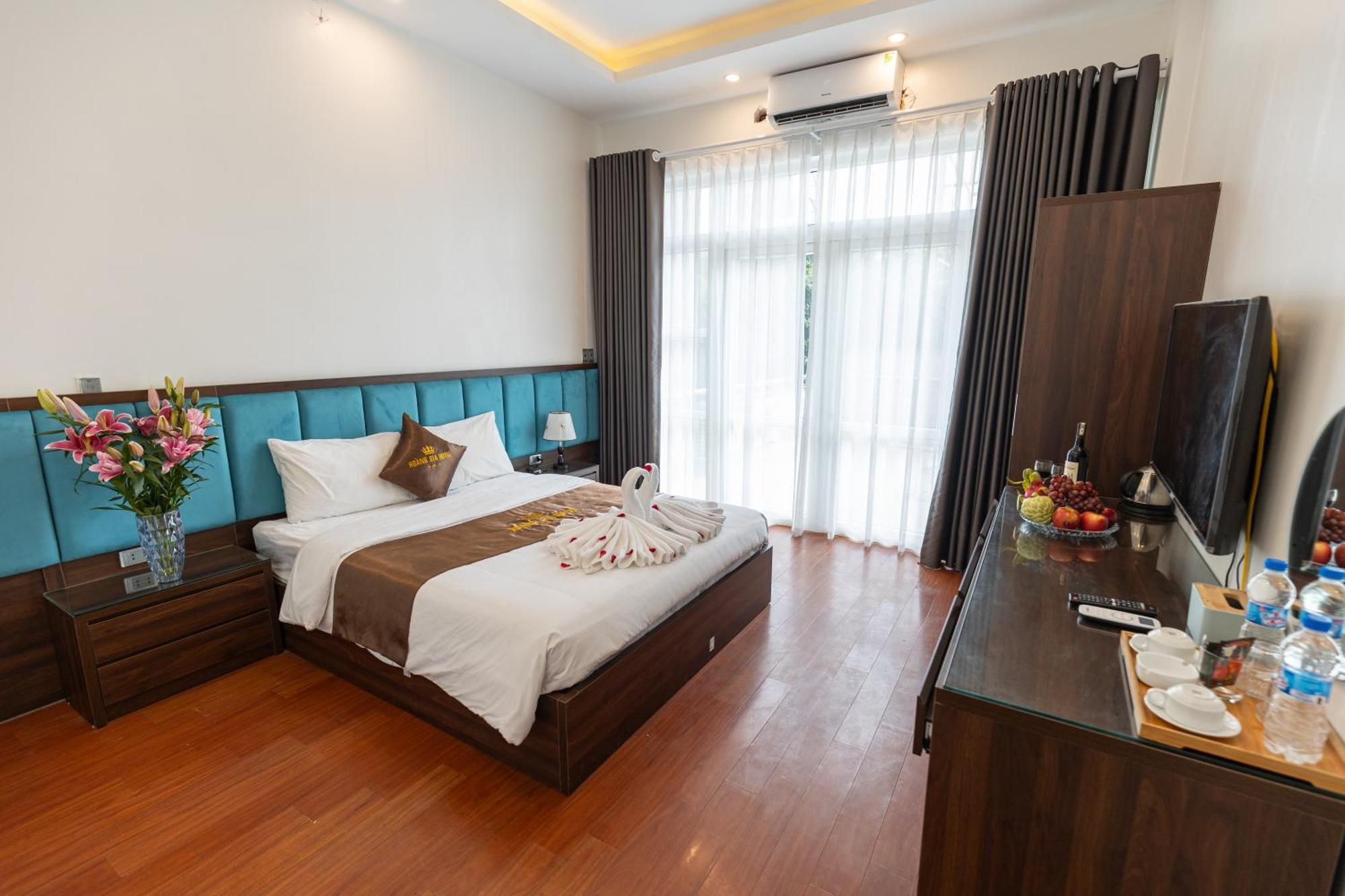 Hoang Gia Hotel Dong Anh Bagian luar foto